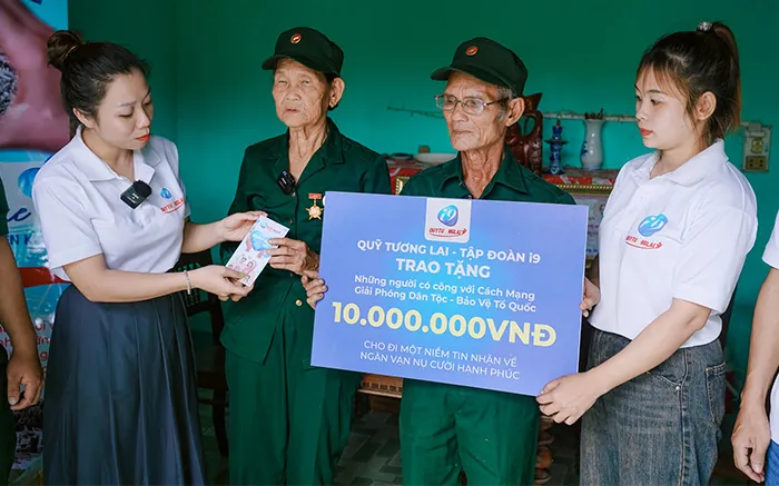 Đội ngũ hỗ trợ khách hàng chuyên nghiệp của nêw88 sẵn sàng giải đáp mọi thắc mắc 24/7